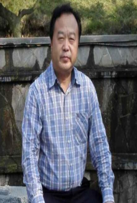 杨世伟
